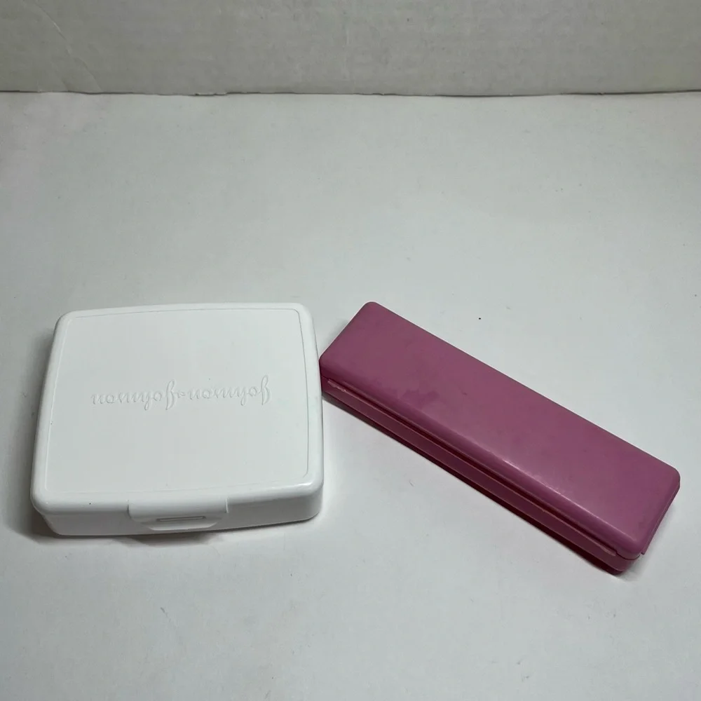 TRAVEL  JOHNSON & JOHNSON STORAGE/FIRST AID CONTAINER & PLAYTEX TAMPON HOLDER